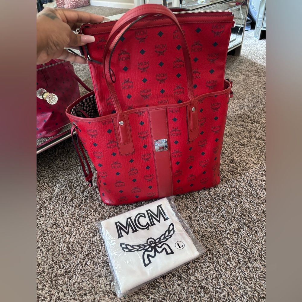 Limited Edition reversible Liz Tote